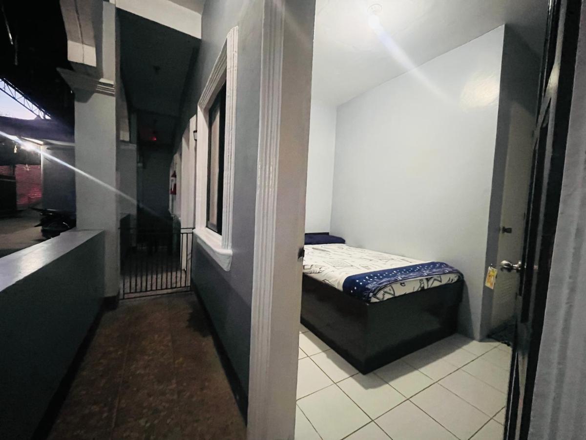 Danao Lc Bayview Apartment Luaran gambar